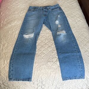 Women’s Levi’s 501 Mid waist Distressed Jeans W27 L30